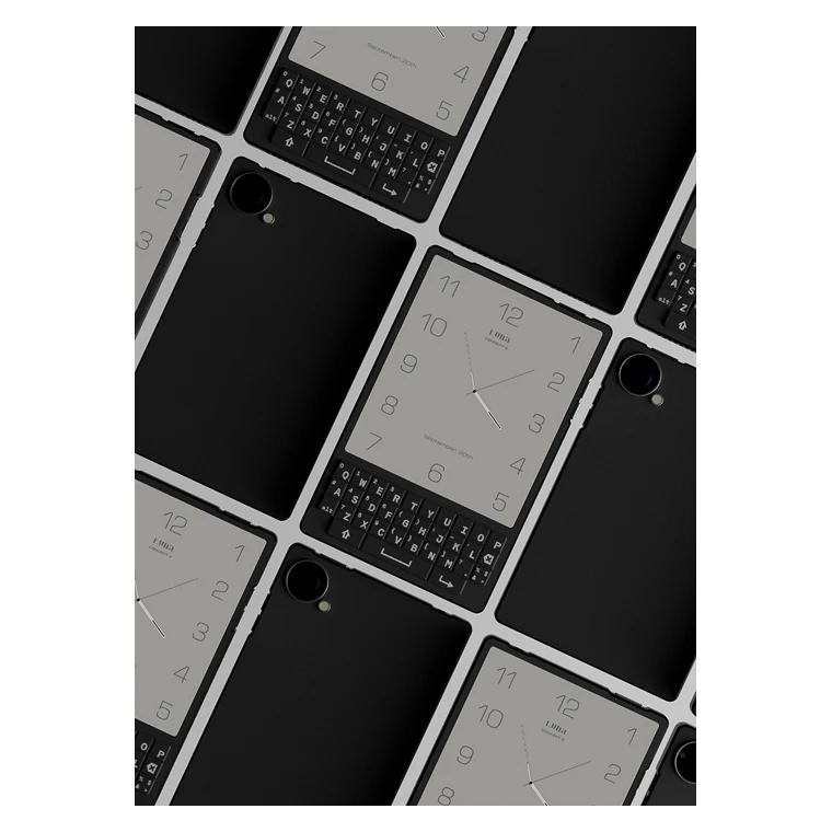 E-ink phone detail